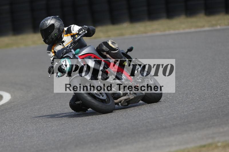 /37 09.08.2026  Pluess Motosport ADR/Einsteiger/87